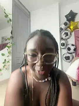 ZahhyFrequency Chat XXX in diretta