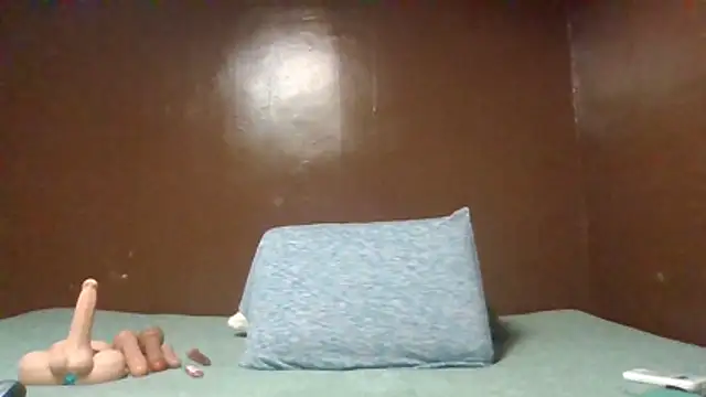 Heavenskyyee's Live XXX Chat