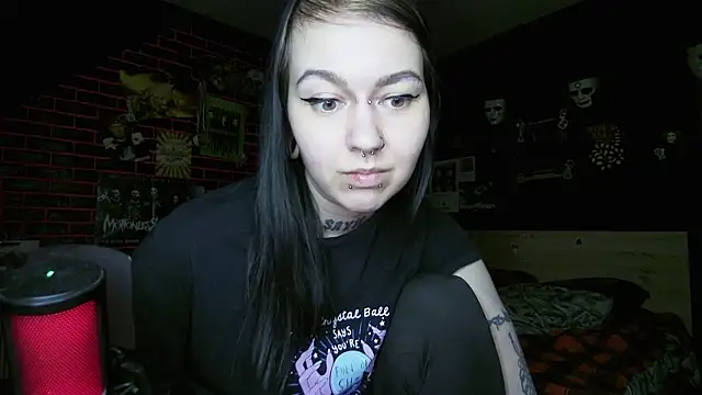 MoorderxDoll Chat XXX in diretta