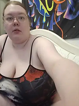 Sexycurvyemilyy Live XXX-Chat