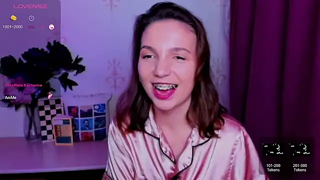 KindHazelHere_ Chat XXX in diretta
