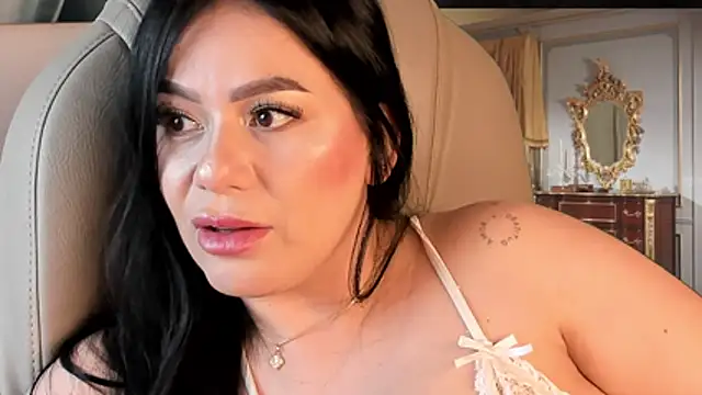 Miah_gomez_ Chat XXX live