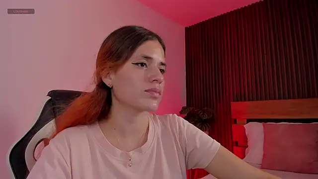 Živý XXX chat alliss_ginger_