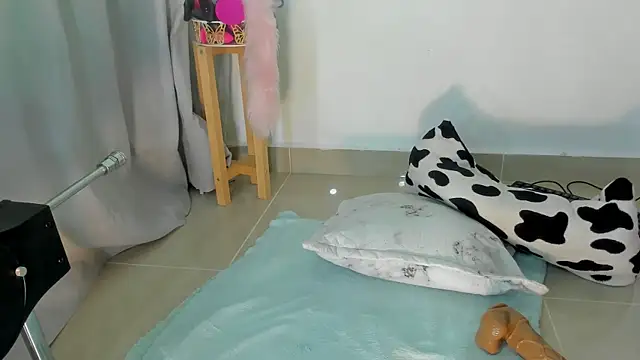 Chat +18 de Nanny_11 ao vivo