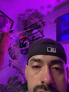 ANDREW_BLESSED Chat XXX live