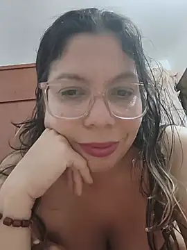 Carliina_Soussa's Live XXX Chat