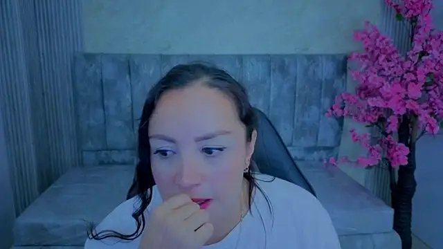Electra_s Chat XXX in diretta