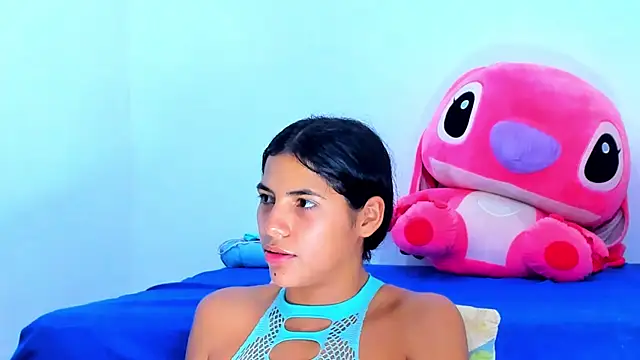 AriannaLewiis Chat XXX in diretta