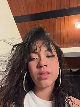 NefertitiXO Chat XXX in diretta