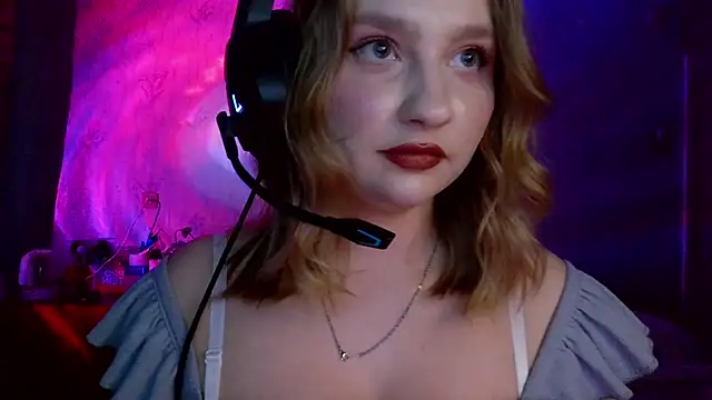 pr_In_cess_ Chat XXX in diretta