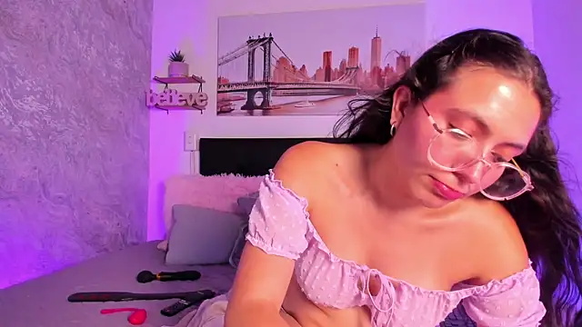 Chat XXX en directo de SofiaLujan_