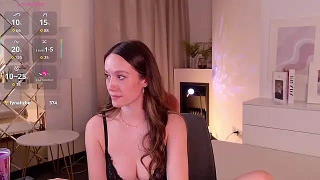 Chat +18 de AgnesGoddess ao vivo