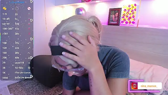Nina-Mars' Live XXX Chat