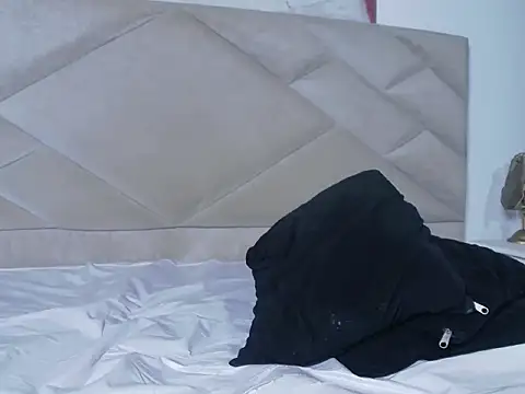 CataliinaSanttana Chat XXX in diretta