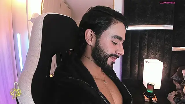 ItsMeEros Chat XXX live