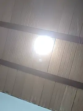 צ'אט XXX בשידור חי של fire_menxxx001