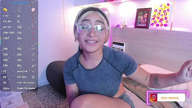 Nina-Mars Live XXX-Chat