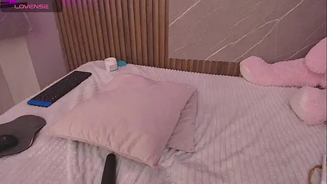 Chat +18 de biancaa_18 ao vivo