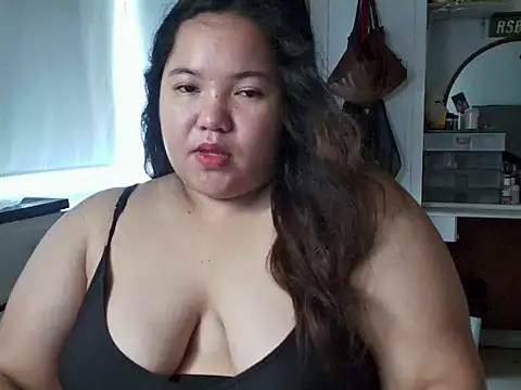 LianaCruzado Adlı Modelin Canlı XXX Sohbeti