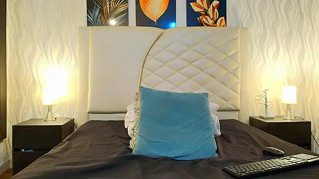Abravanel_Sefardi Adlı Modelin Canlı XXX Sohbeti