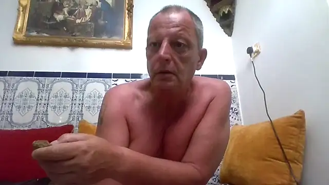 chubbybear2cum Webcam Show