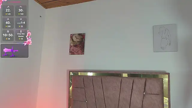 MiaX12 Live XXX-chat