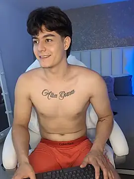 MaxCruz_ Live XXX Chat