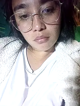 Chat +18 de karyRior ao vivo