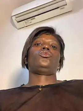 Chat XXX en directo de LittleTemptation_LT