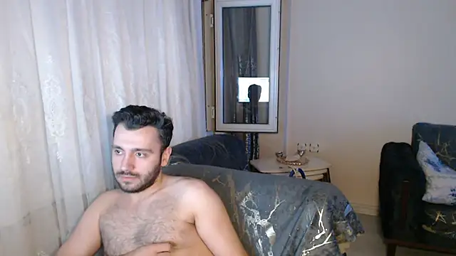 handsomeee04 Adlı Modelin Canlı XXX Sohbeti