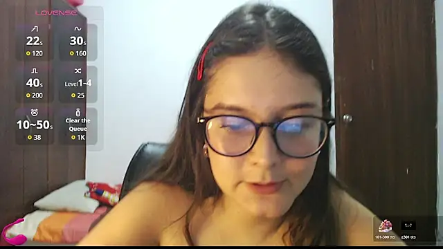 MadieeLorez live XXX chat
