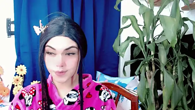 NathalialLooes Chat XXX in diretta