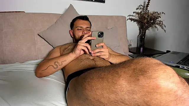 Chat XXX ao vivo de Simon_Brown