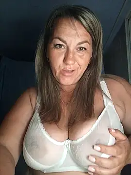 Czat XXX na żywo – Ant0nina