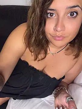 XXX chat uživo modela Novababy18