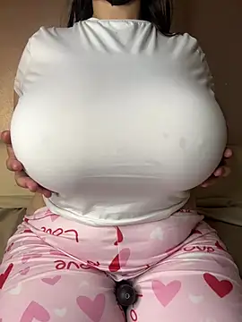 Hoot-Anime- Webcam-Show