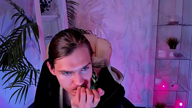 WillFobos Live XXX Chat