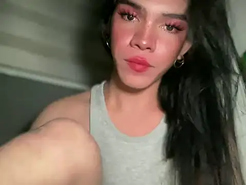 Queenn_xx's Live XXX Chat