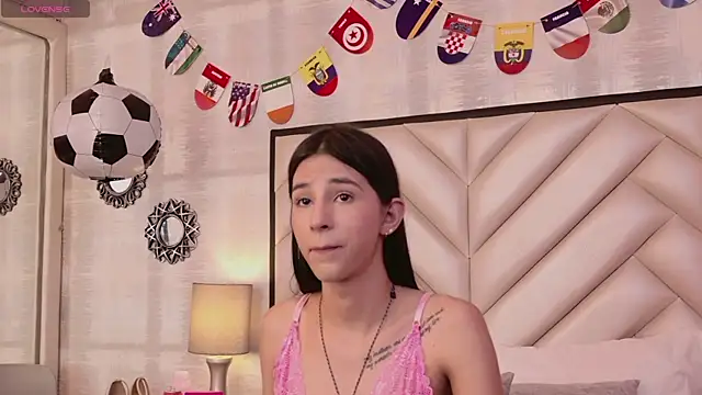 CaitlynMiller Adlı Modelin Canlı XXX Sohbeti