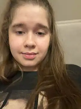 HornyGirlH's Webcam Show