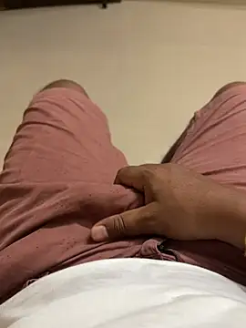 Chatroom XXX en direct de Rahul_the_playboy