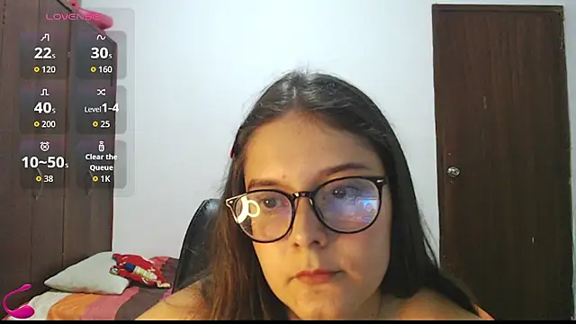 MadieeLorez live XXX chat