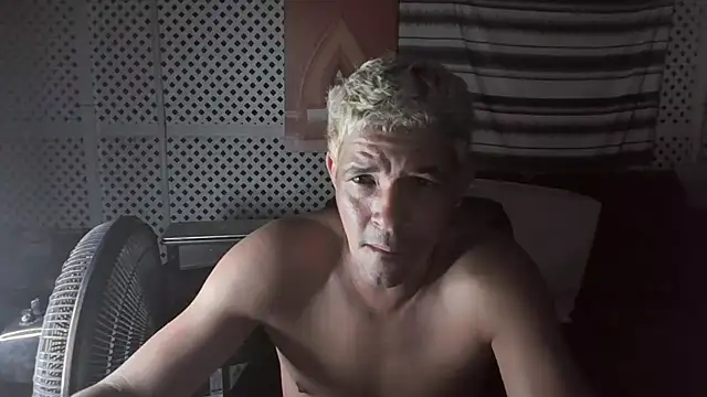 cubano1082 Webcam Show
