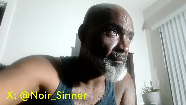 แชท XXX สดของ sinnernoir