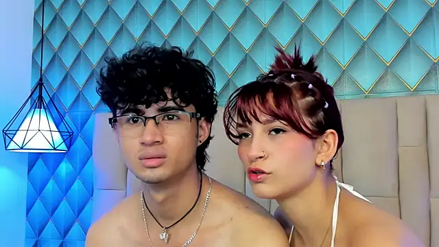 Chat XXX en directo de Sofia-Ethan