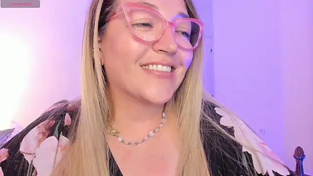 Naty_Mature_'s Live XXX Chat
