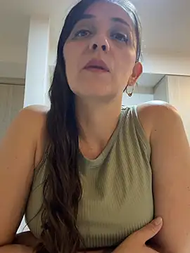Chat +18 de natalie_cowens ao vivo