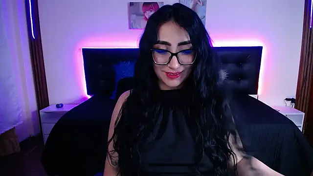 SeleneMore XXX чат на живо