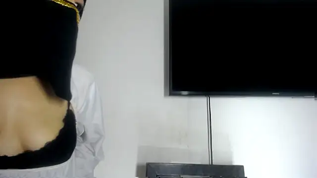Chat +18 de Fox_Loves ao vivo