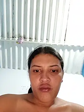Chatroom XXX en direct de single_virgin